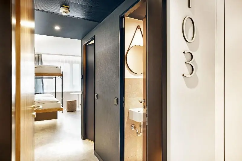 اتاق راحتی سه تخته, H2 Hotel München Olympiapark