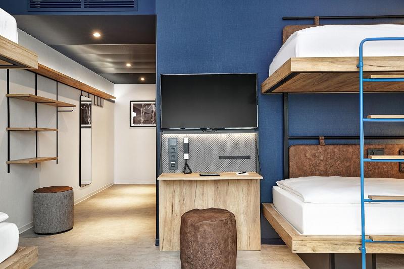 Comfort 3 Pers. Værelse, H2 Hotel München Olympiapark