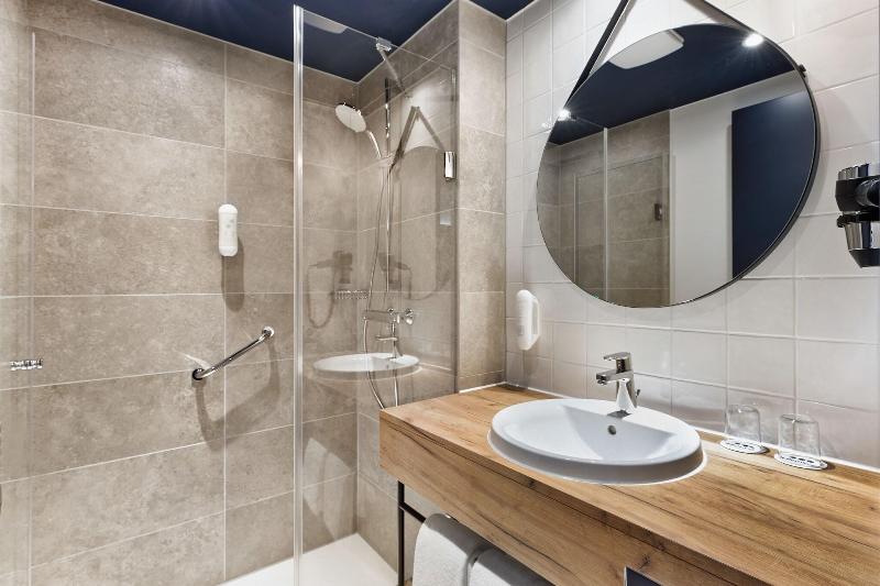 Comfort 3 Pers. Værelse, H2 Hotel München Olympiapark