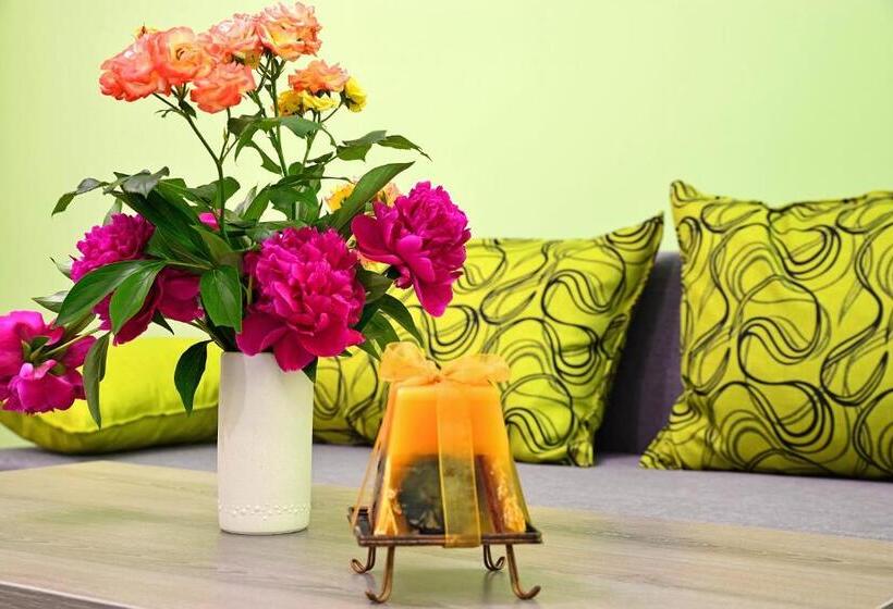 غرفة قياسية رباعية, Visito Aparthouse