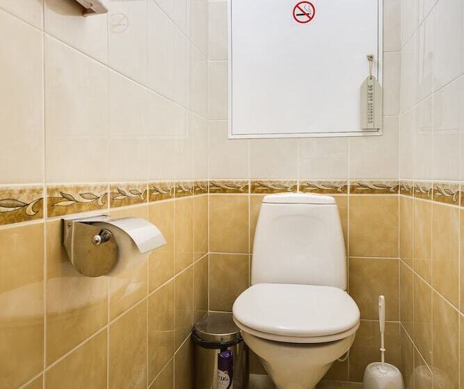 经济房, #513 Orekhovo Apartments With Shared Bathroom