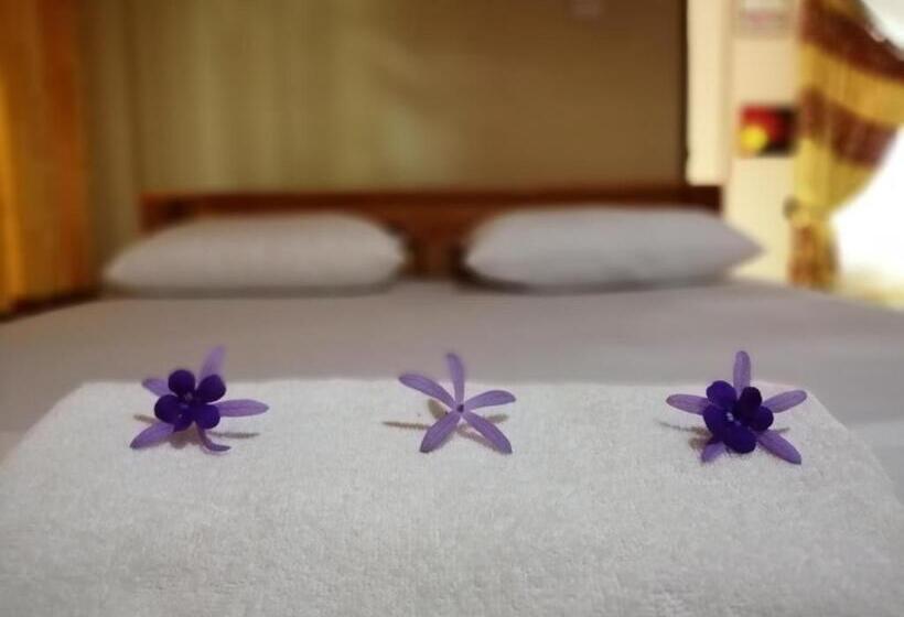 חדר סטנדרט לשלושה, Viveka Inn Guest And Yala Safari