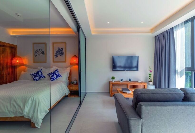 Suite, Patong Heights