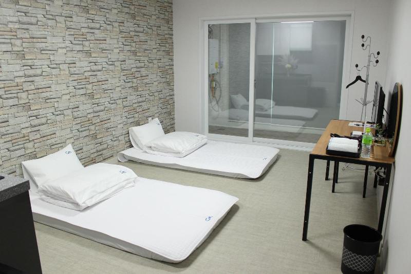 Camera Standard, Ciel Mini