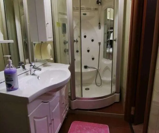 اتاق استاندارد, Hostel House Sochi