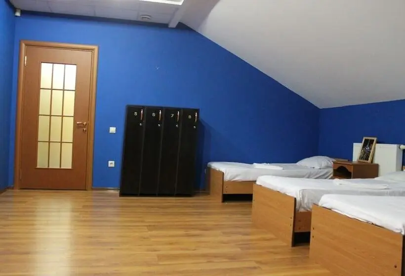 تختخواب در اتاق مشترک, Hostel House Sochi