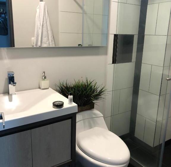 חדר סטנדרט יחיד, Doral Inn