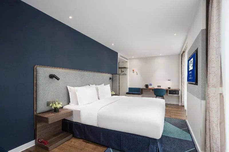 キングサイズベッドのスタンダードルーム, Holiday Inn Express Foshan Chancheng, An Ihg