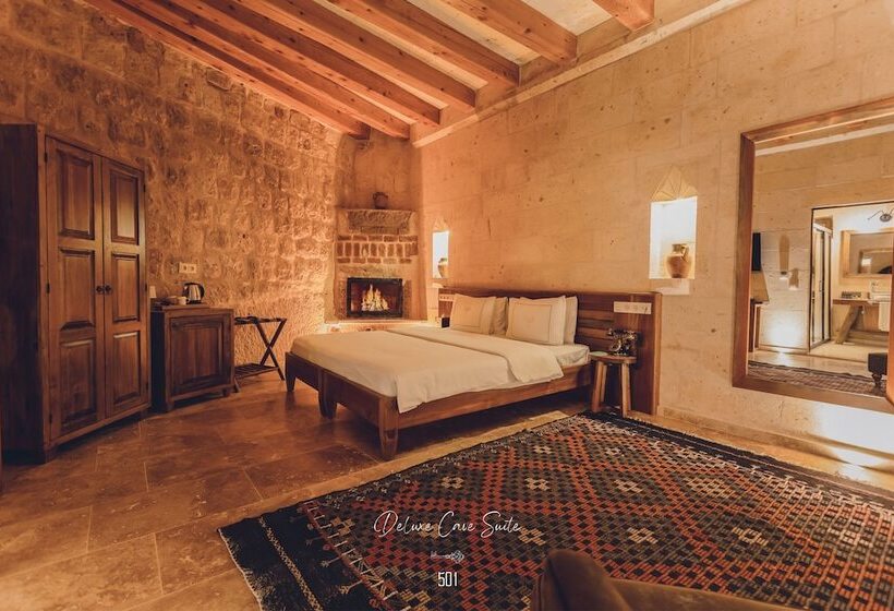 豪华套房, Nino Cave Suites