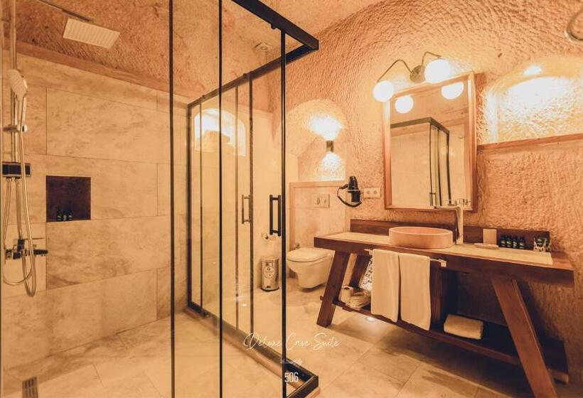 豪华套房, Nino Cave Suites