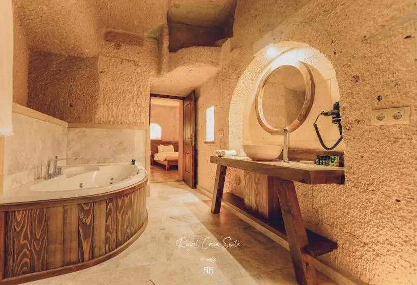 سوئیت رویال, Nino Cave Suites