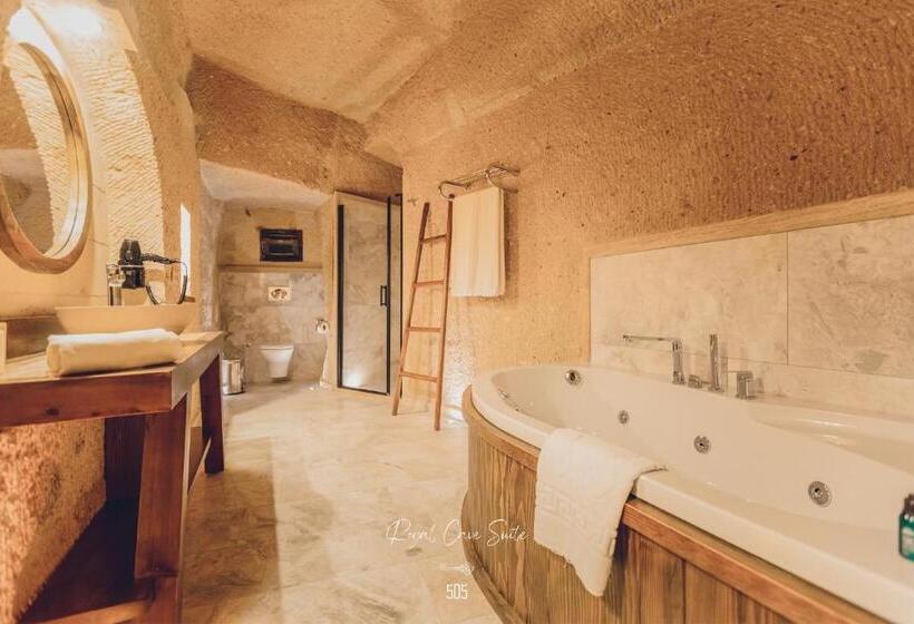 로얄 스위트, Nino Cave Suites