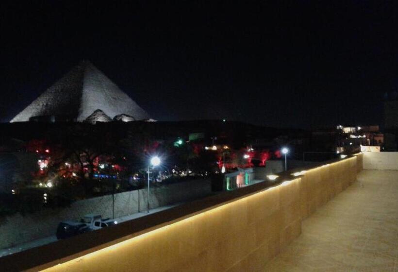 اتاق استاندارد با چشم‌انداز, Pyramids Sun Capital