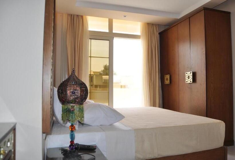 اتاق استاندارد با چشم‌انداز, Pyramids Sun Capital