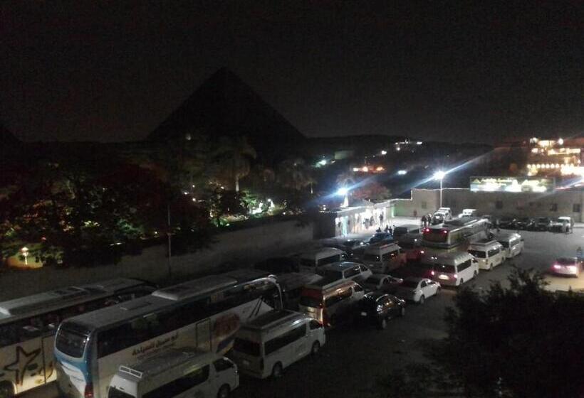 اتاق سوپریور خانوادگی, Pyramids Sun Capital