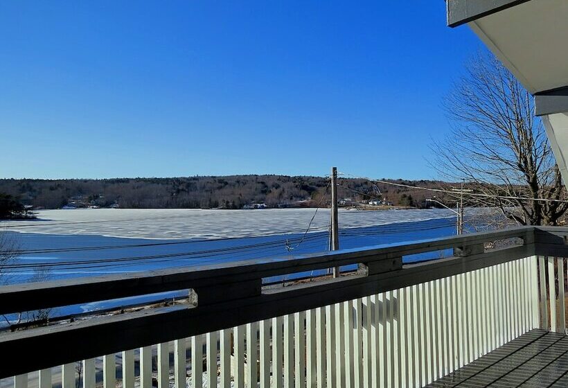 Люкс Повышенной Комфортности, The Fourth Lock Bed & Breakfast