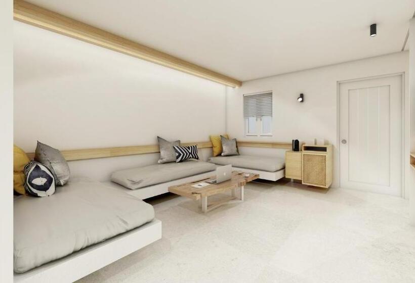 سوییت اجرایی, A Hotel Mykonos