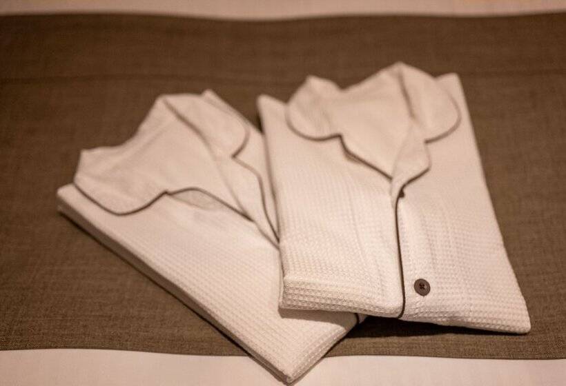 فيلا غرفة نوم واحدة مطلّة علي البحر, One Suite The Terrace