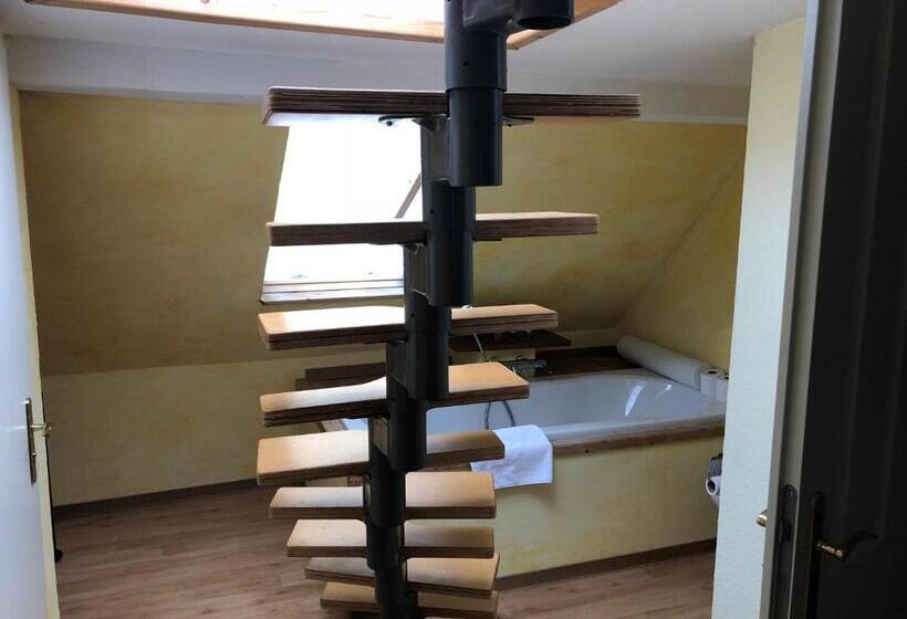 스탠다드 스튜디오 정원 전망, Parkschlösschen In Greiz