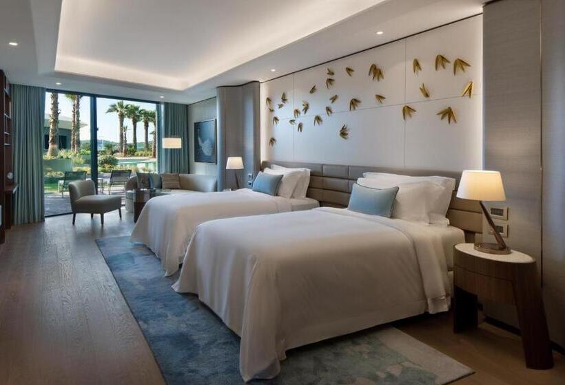 带大床的豪华间, Reges, A Luxury Collection Resort & Spa, Cesme