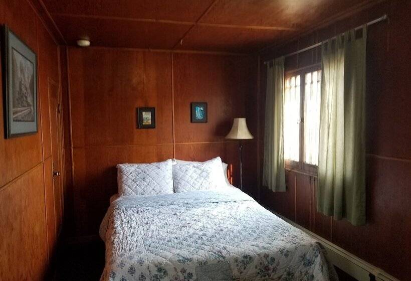 豪华单人间, The Chama  & Shops