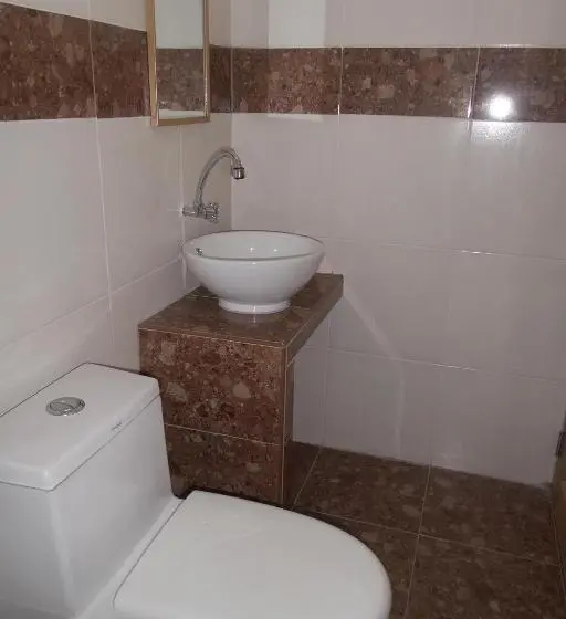 استودیوی استاندارد, Stanley House Seaview Apartments