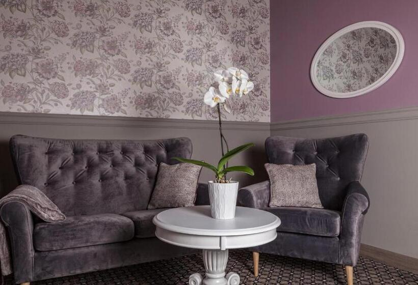 מיטת קינג בסוויטה, Apartamenty Willa W Dolinie