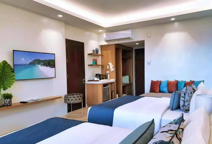 キングサイズベッドのスイートルーム, Discovery Coron Formerly Club Paradise Palawan