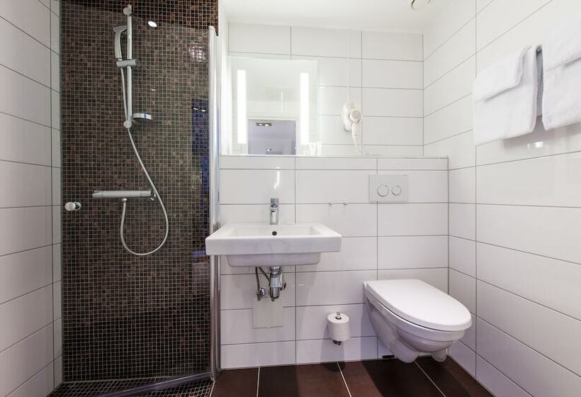 سوییت جونیور, Thon Partner Hotel Victoria Hamar