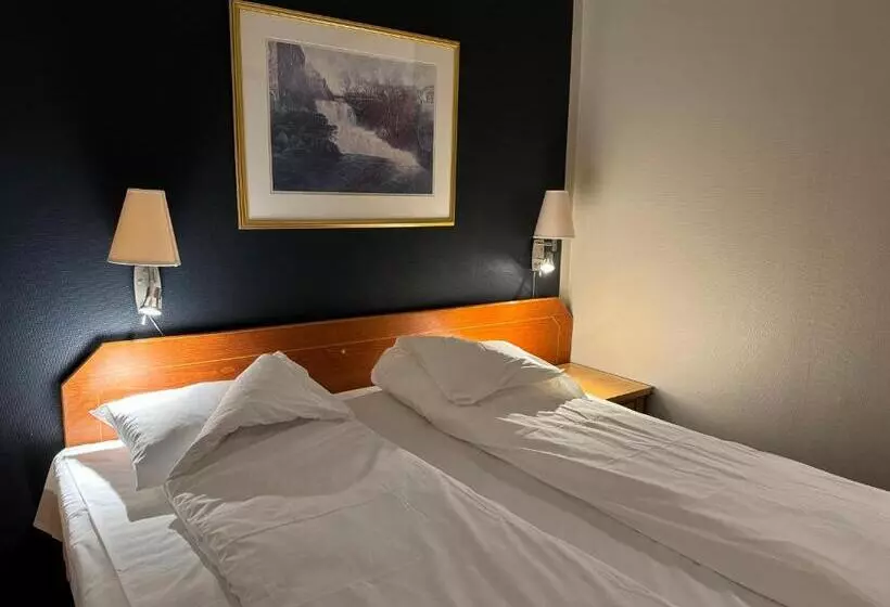 Standard-huone, Notodden