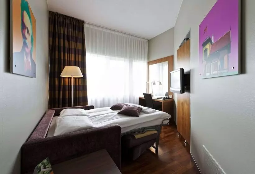 اتاق خانوادگی, Quality Hotel Edvard Grieg