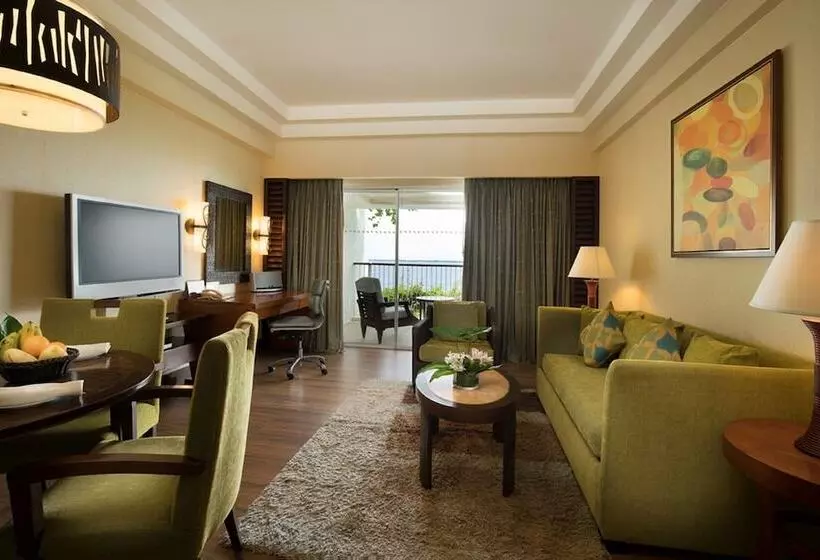 سوییت, Shangrila Mactan, Cebu