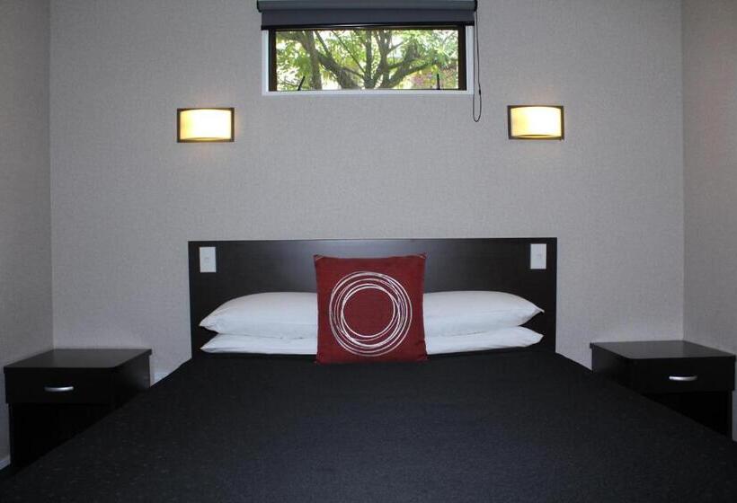 침실 1개 아파트, Rose City Motel