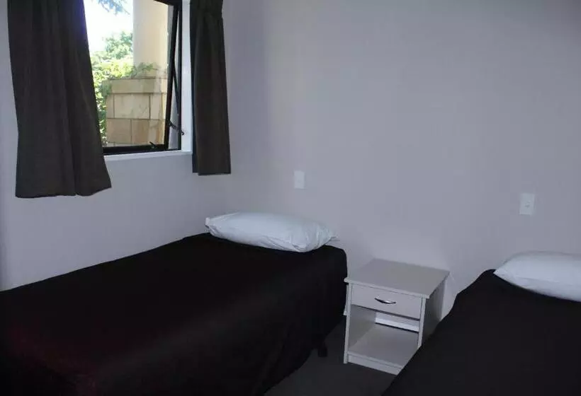 آپارتمان سوپریور 2 خوابه, Rose City Motel