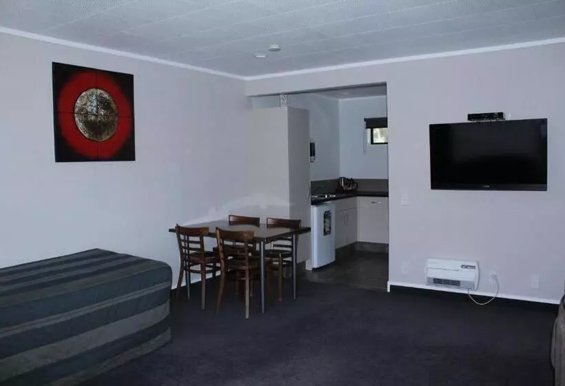 آپارتمان سوپریور 1 خوابه, Rose City Motel