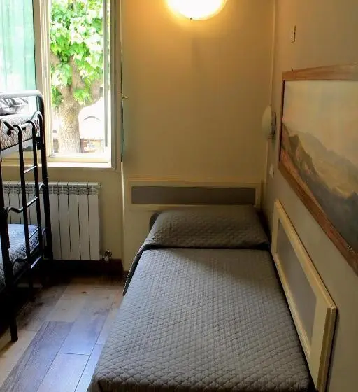 اتاق خانوادگی, Alter Ego B&b Assisi
