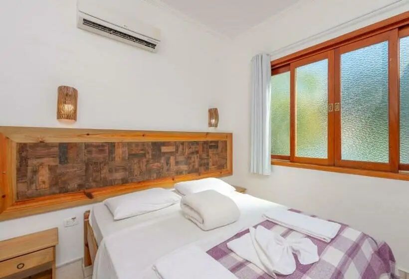 スタンダード4人部屋, Pousada Vila Barequeçaba