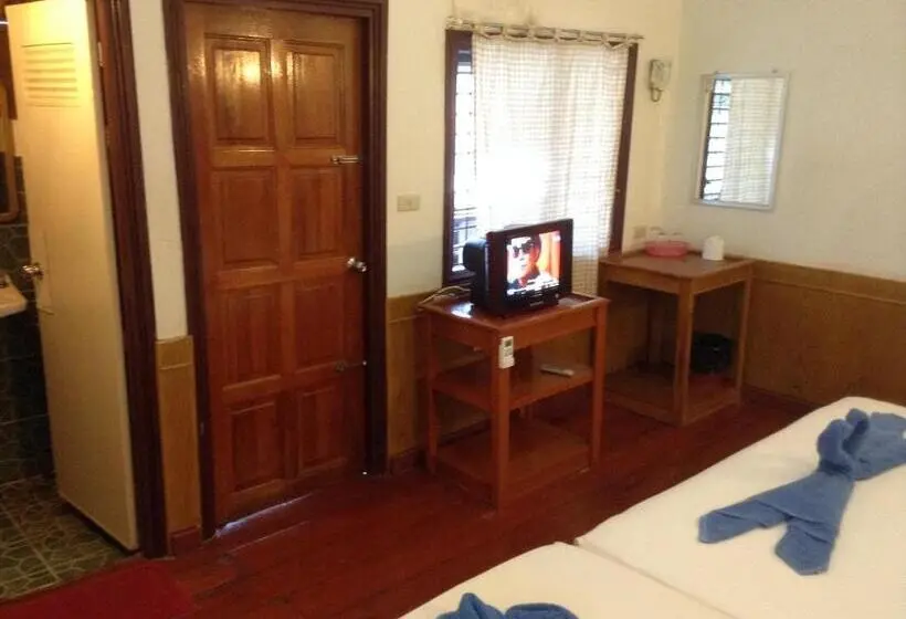 Quarto Triplo Standart, Coco S Guesthouse