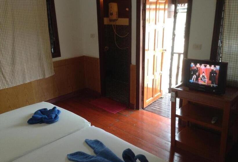 スタンダードトリプルルーム, Coco S Guesthouse