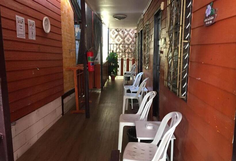 Номер Стандарт, Coco S Guesthouse