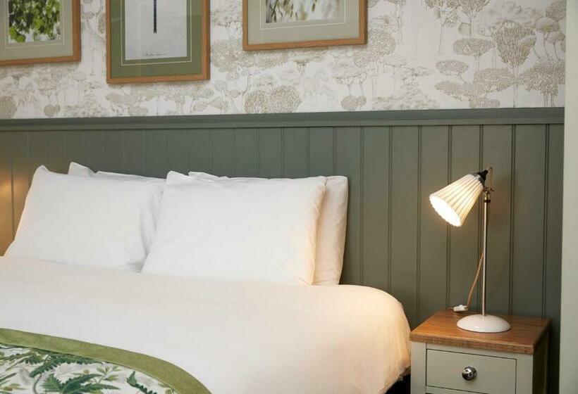 패밀리 룸, Governors House By Greene King Inns