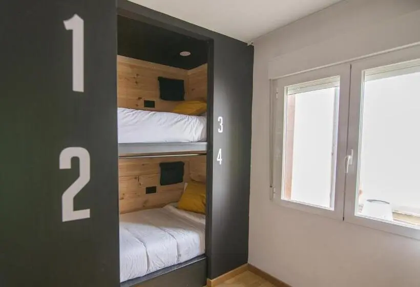 اتاق استاندارد چهار تخته, Tinto Dreams Hostel