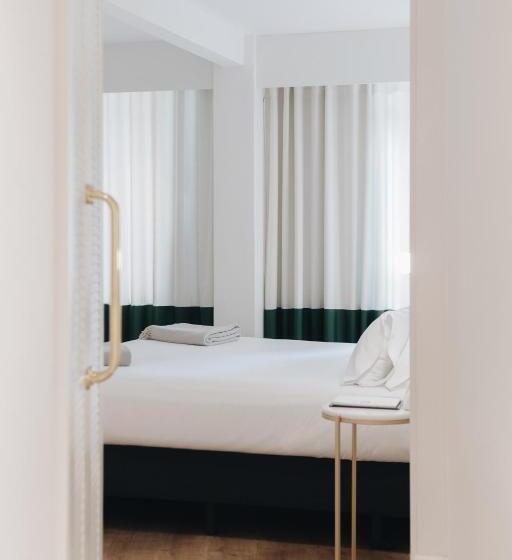 اتاق استاندارد با تخت بزرگ, Room Mate Cosmo - City Centre, Valencia