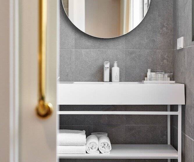 غرفة عائلية, Room Mate Cosmo - City Centre, Valencia