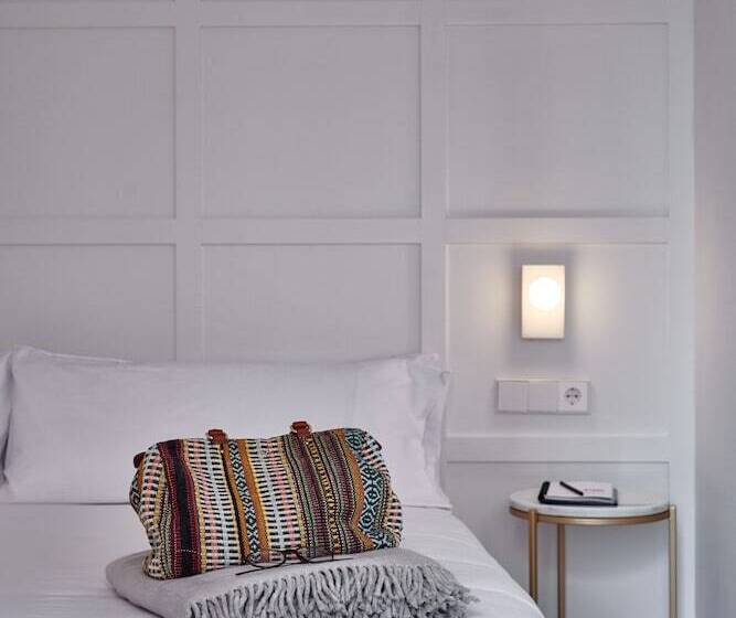 غرفة عائلية, Room Mate Cosmo - City Centre, Valencia