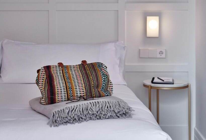 غرفة سوبيريور مزوَّدة بتراس, Room Mate Cosmo - City Centre, Valencia