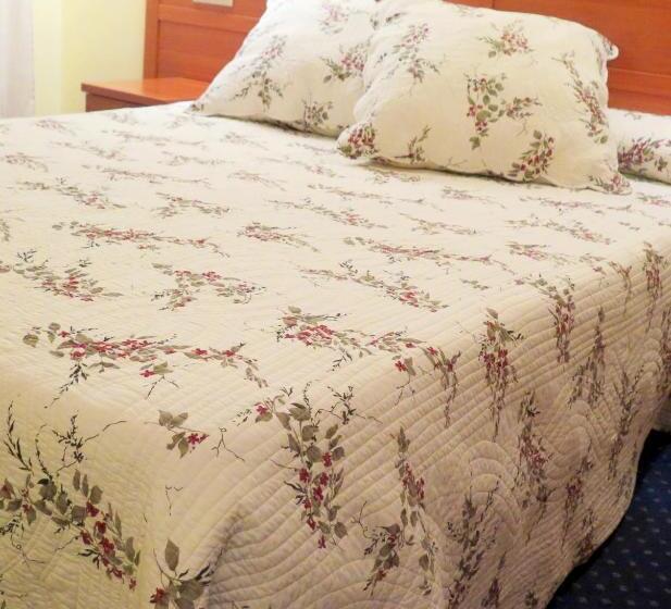 スタンダードルーム, Restaurante America