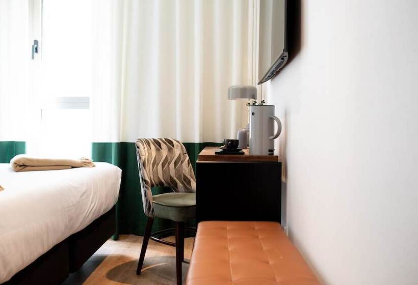 غرفة عائلية, Room Mate Cosmo - City Centre, Valencia