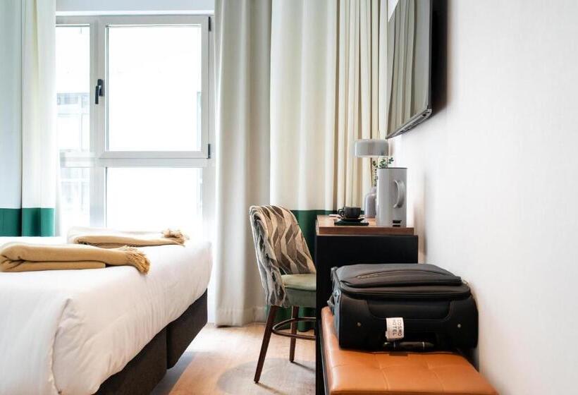 غرفة سوبيريور سرير كينج, Room Mate Cosmo - City Centre, Valencia