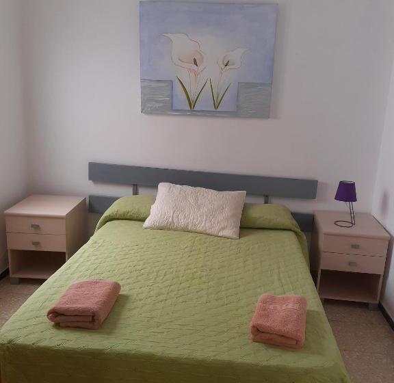 家庭套房, Casa Rural La Cruz